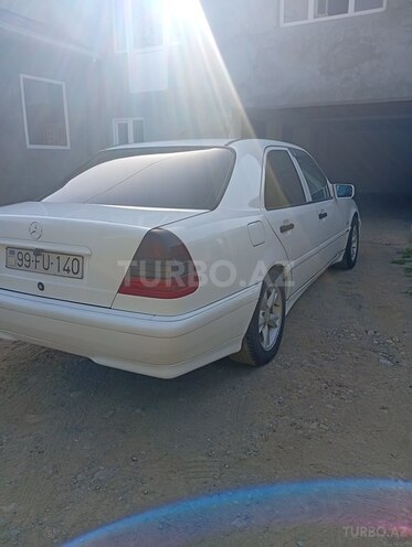 Mercedes C 220 d 2000, 400,000 km - 2.2 l - Astara