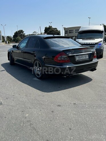 Mercedes E 280-9