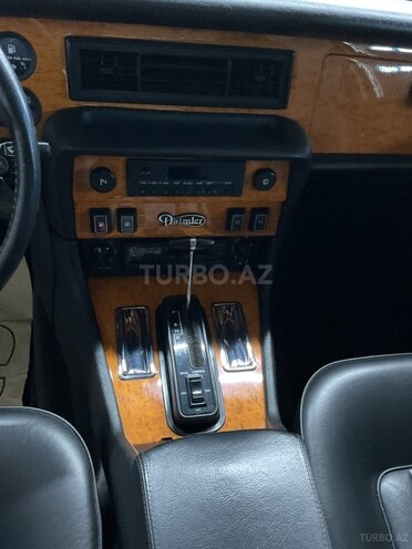 Jaguar  1988, 48,783 km - 5.3 l - Bakı