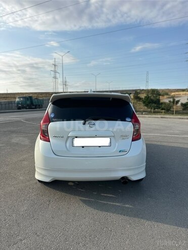 Nissan Note-8
