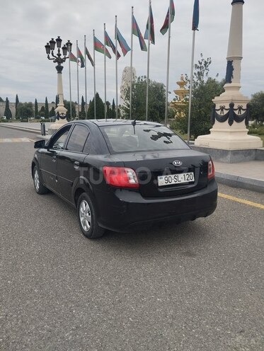 Kia Rio 2010, 380,000 km - 1.4 l - Gəncə