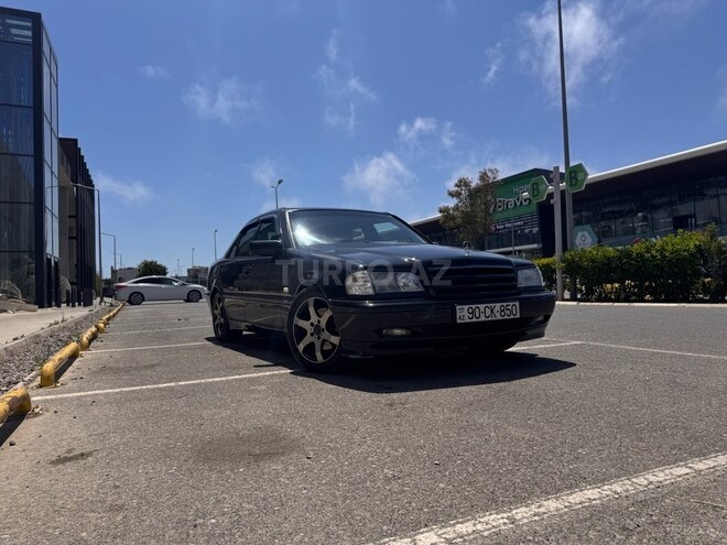 Mercedes C 230 1999, 433,000 km - 2.3 l - Bakı