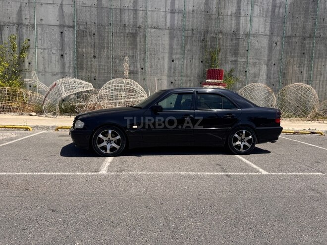 Mercedes C 230 1999, 433,000 km - 2.3 l - Bakı