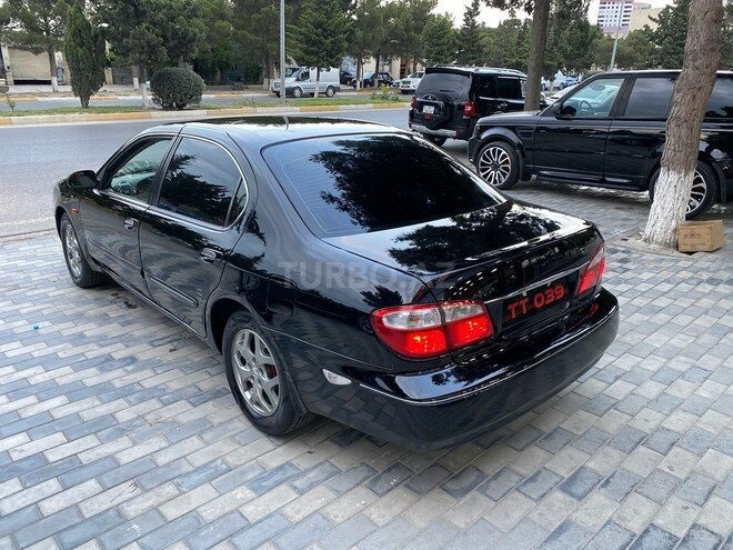 Nissan Maxima-9