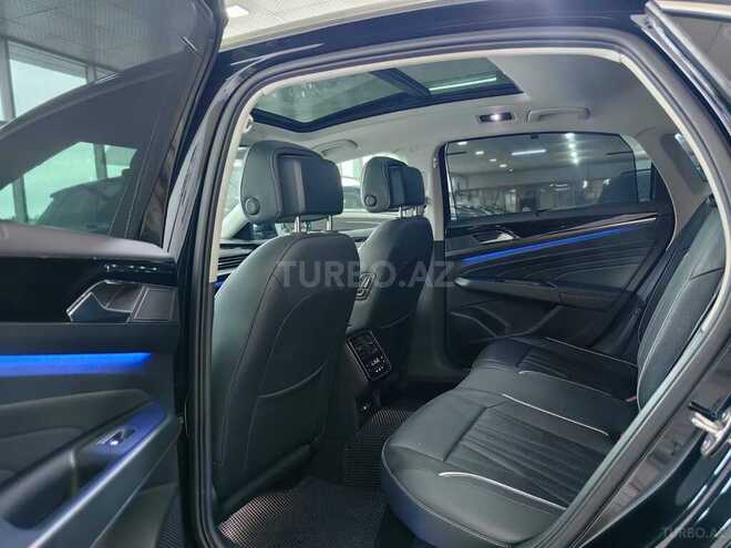 Volkswagen Passat-30