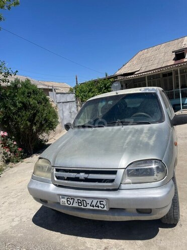 Chevrolet Niva 2004, 320,000 km - 1.7 l - Naxçıvan