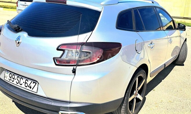 Renault Megane 2009, 389,461 km - 1.5 l - Bakı