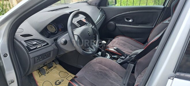 Renault Megane 2009, 389,461 km - 1.5 l - Bakı