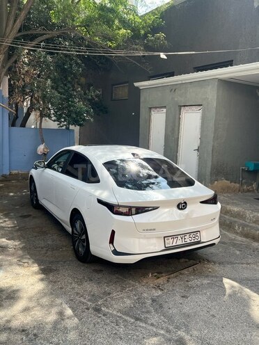 Changan Qiyuan A05 2024, 12,800 km - 1.5 л - Bakı