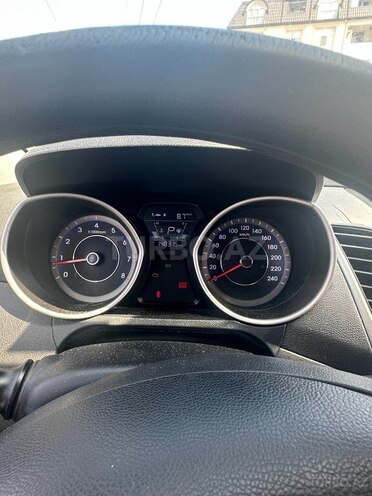 Hyundai Elantra 2015, 148,000 km - 1.6 л - Bakı
