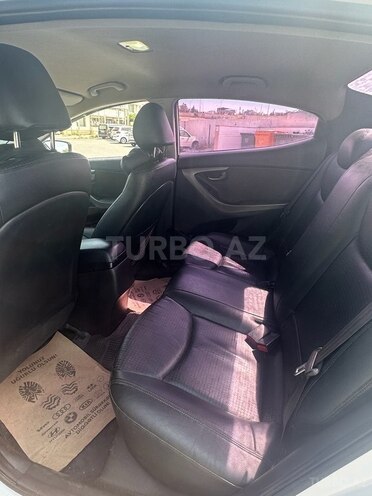 Hyundai Elantra 2015, 148,000 km - 1.6 л - Bakı
