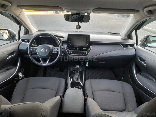 Toyota Corolla 2019, 96,000 km - 1.6 l - Bakı