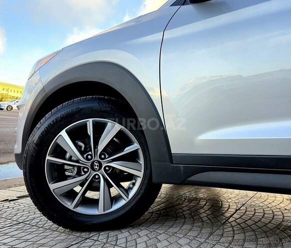Hyundai Tucson-15