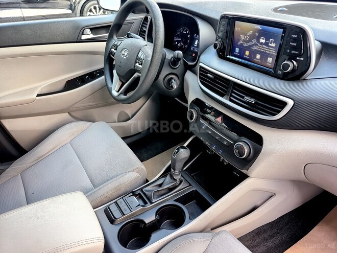 Hyundai Tucson-20