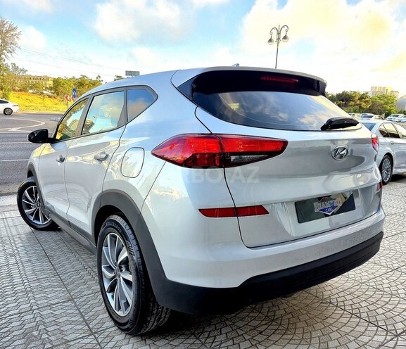 Hyundai Tucson-10