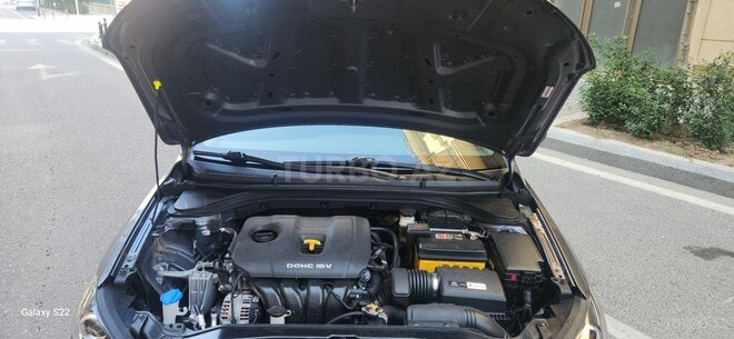 Hyundai Elantra 2018, 83,000 km - 2.0 l - Bakı