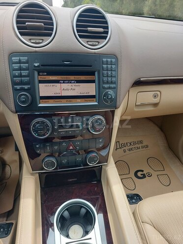 Mercedes GL 550-9
