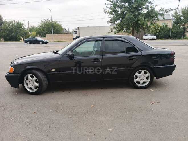 Mercedes C 180 2000, 211,245 km - 1.8 l - Bərdə