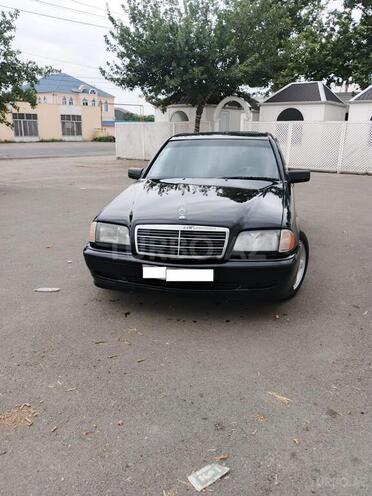Mercedes C 180 2000, 211,245 km - 1.8 l - Bərdə
