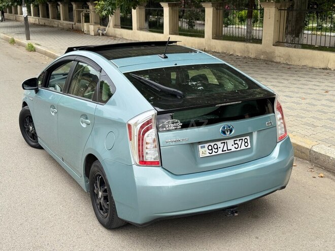 Toyota Prius 2013, 147,674 km - 1.8 l - Gəncə