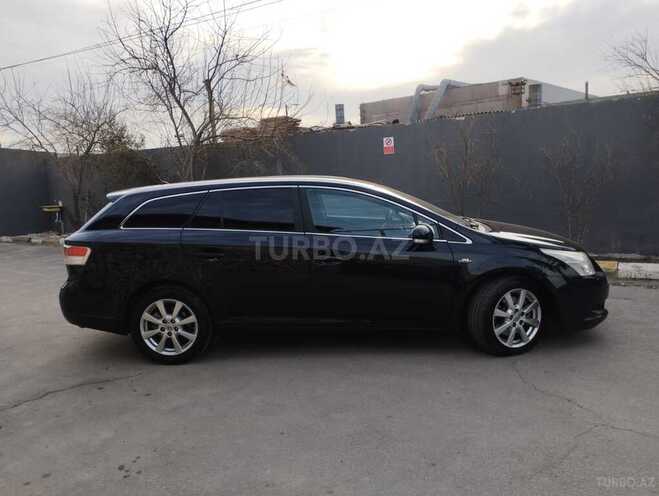 Toyota Avensis 2009, 193,000 km - 2.2 л - Bakı