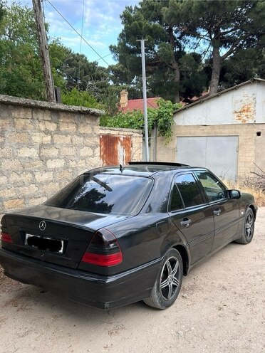 Mercedes C 280 1997, 300,000 km - 2.8 л - Sumqayıt