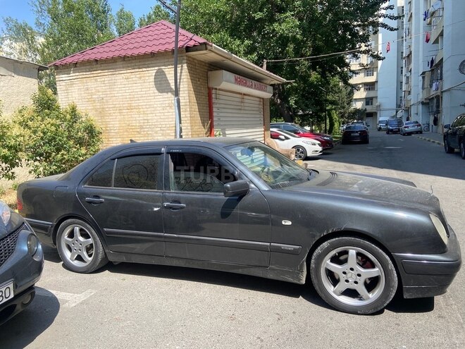 Mercedes E 230 1995, 382,740 km - 2.3 l - Bakı