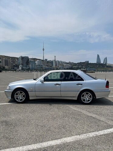 Mercedes C 200 1999, 355,000 km - 2.0 л - Bakı