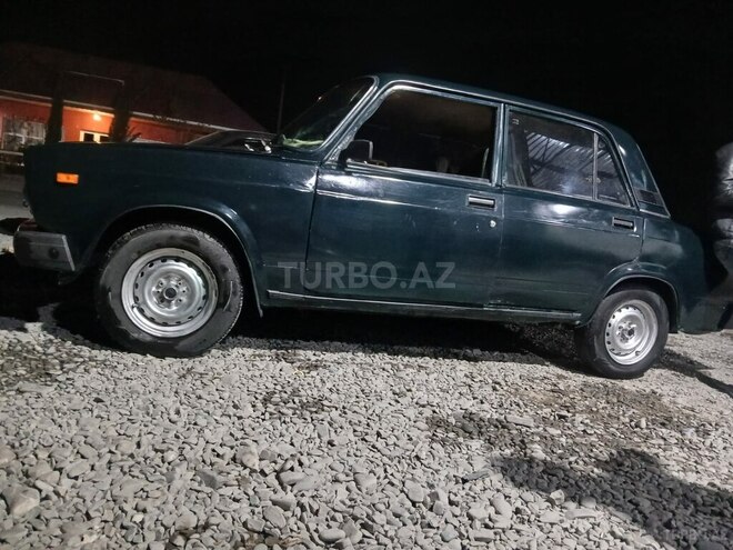 LADA (VAZ) 2105 1997, 30,000 km - 1.5 l - Yevlax