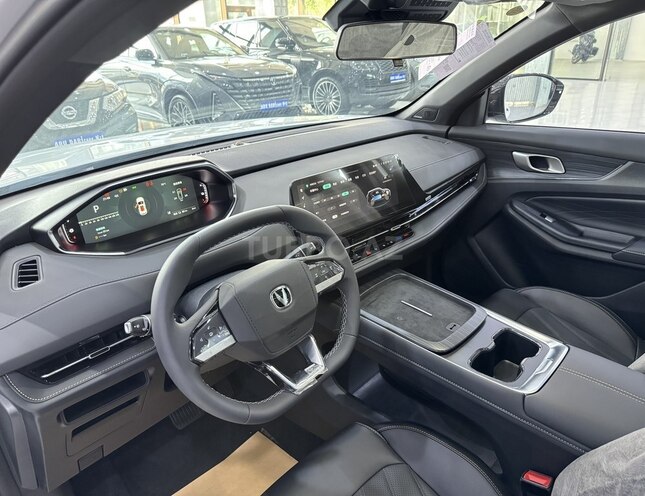 Changan CS 55 Plus 2025, 0 km - 1.5 l - Bakı
