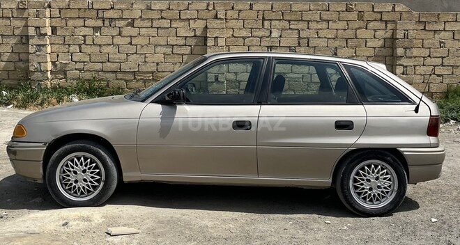 Opel Astra 1997, 359,464 km - 1.6 l - Bakı