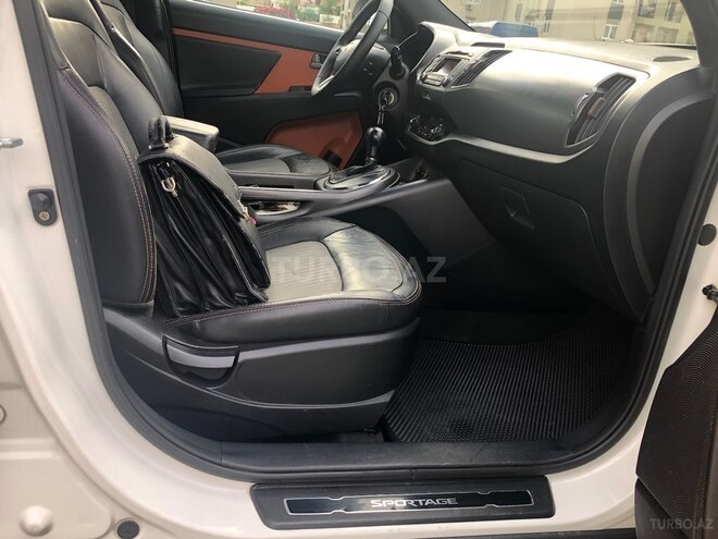 Kia Sportage 2011, 153,000 km - 2.0 l - Bakı