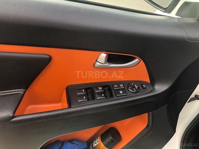 Kia Sportage 2011, 153,000 km - 2.0 l - Bakı