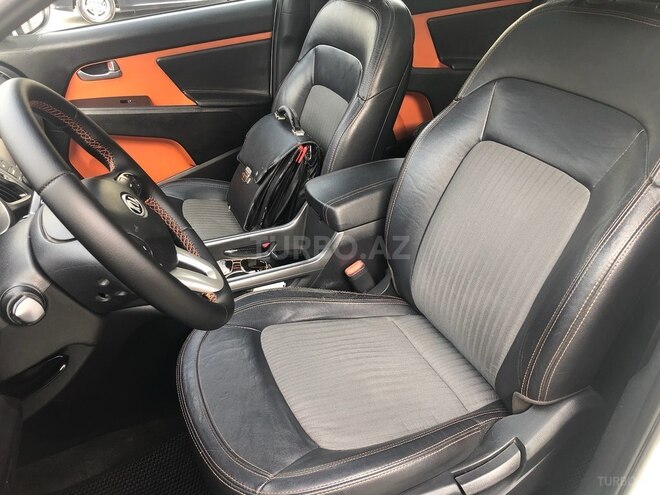 Kia Sportage 2011, 153,000 km - 2.0 l - Bakı
