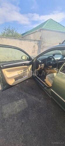 Volkswagen Passat 2001, 261,000 km - 1.8 l - Bakı