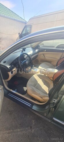 Volkswagen Passat 2001, 261,000 km - 1.8 l - Bakı