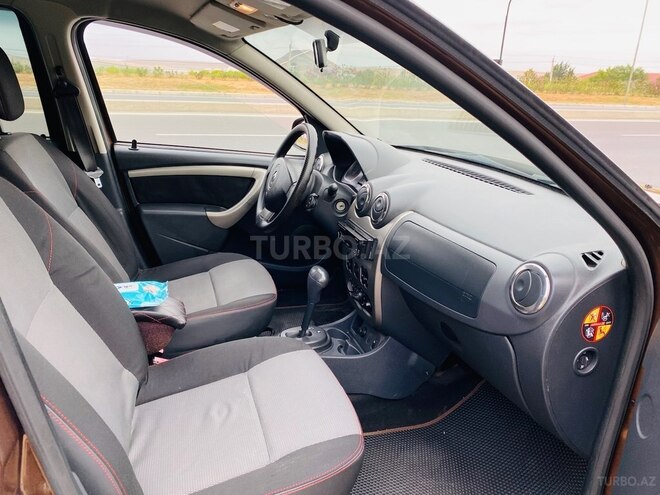 Renault Duster 2014, 215,000 km - 2.0 л - Bakı
