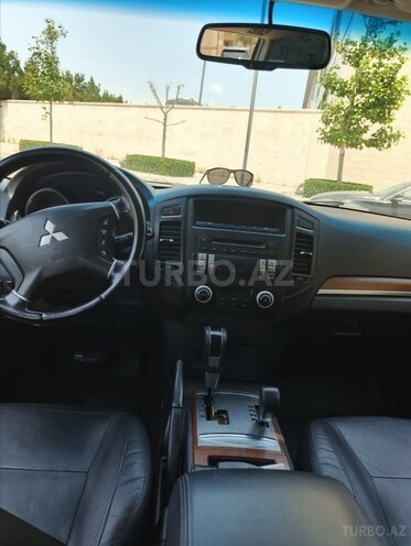 Mitsubishi Pajero 2007, 173,000 km - 3.0 l - Bakı