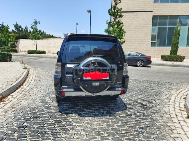 Mitsubishi Pajero 2007, 173,000 km - 3.0 l - Bakı