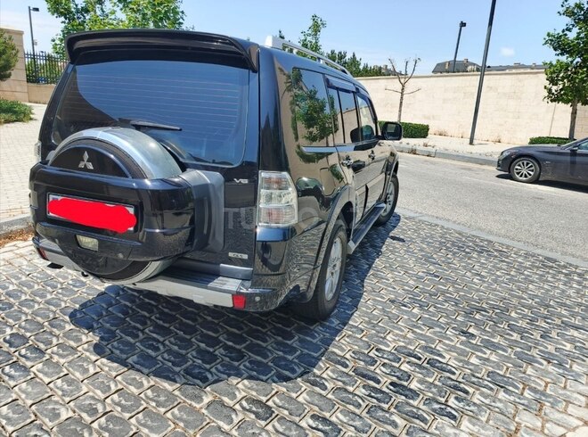 Mitsubishi Pajero 2007, 173,000 km - 3.0 l - Bakı