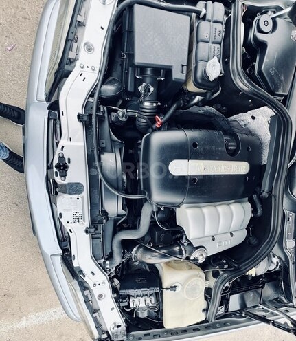 Mercedes C 220 d 2000, 327,000 km - 2.2 l - Bakı
