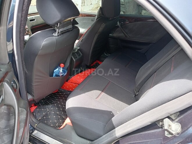Mercedes E 220 d 2001, 280,000 km - 2.2 l - Bakı