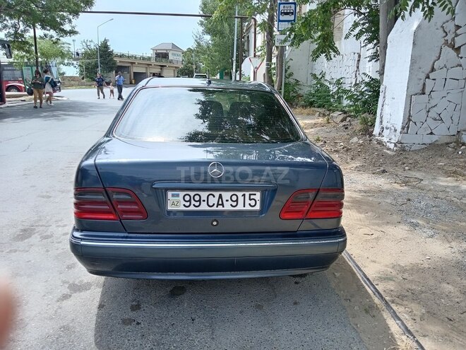 Mercedes E 220 d 2001, 280,000 km - 2.2 l - Bakı