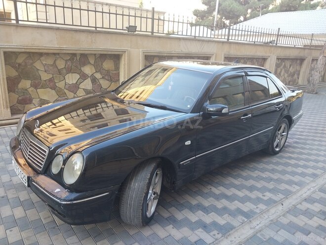 Mercedes E 220 d 1998, 300,000 km - 2.2 l - Bakı