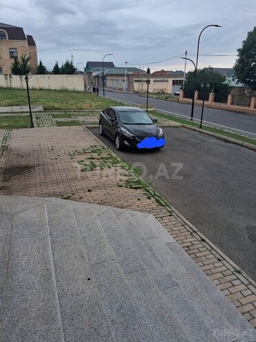 Hyundai Elantra 2011, 183,300 km - 1.8 л - Oğuz