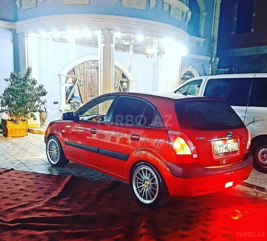 Kia Rio 2008, 250,000 km - 1.4 l - Lənkəran