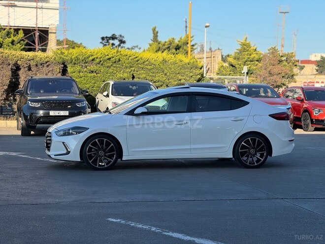 Hyundai Elantra 2017, 112,000 km - 2.0 л - Bakı