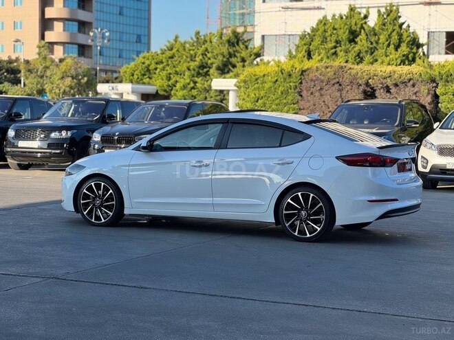 Hyundai Elantra 2017, 112,000 km - 2.0 л - Bakı