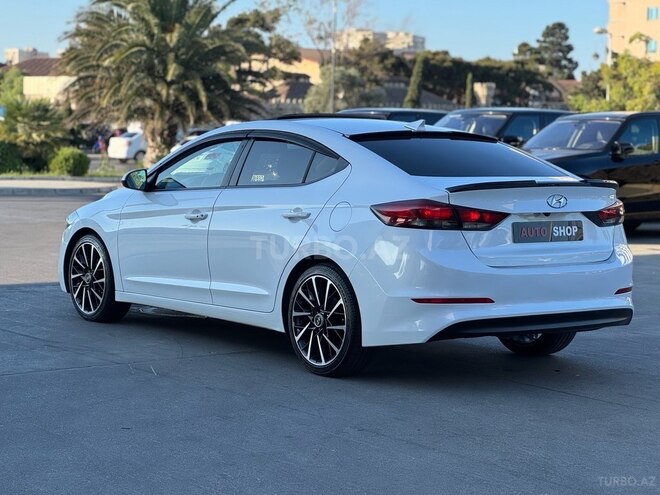 Hyundai Elantra 2017, 112,000 km - 2.0 л - Bakı