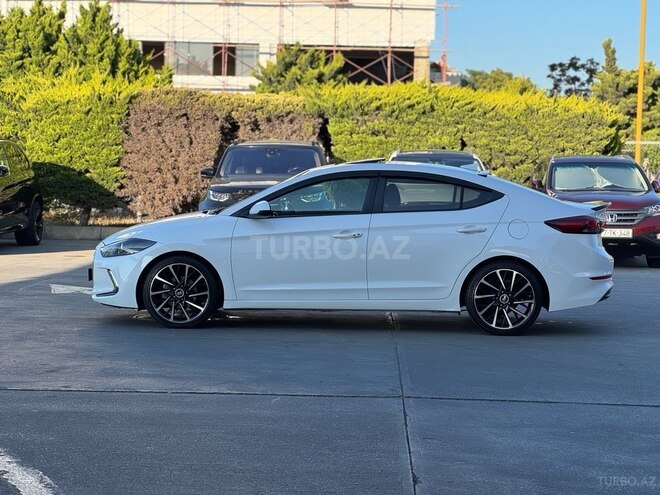Hyundai Elantra 2017, 112,000 km - 2.0 л - Bakı